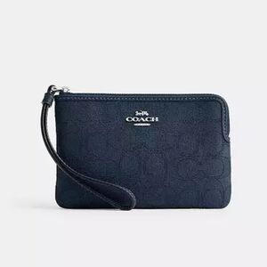 Corner Zip Wristlet In Signature Jacquard, Navy, NWT